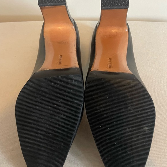 Ferragamo patent cap toe tip black leather pumps - Picture 5 of 9